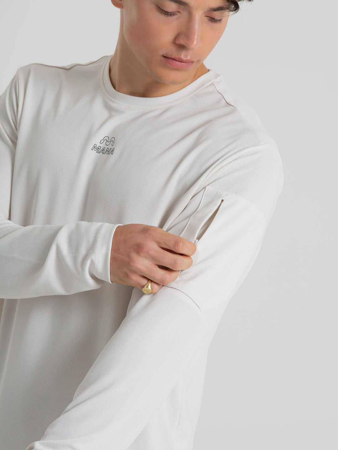 TECHNICAL LONG SLEEVE