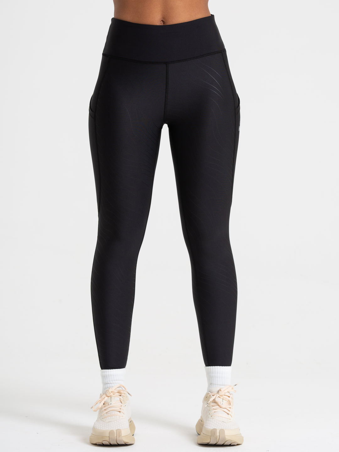WOMEN'S PERFORMANCE TIGHTS